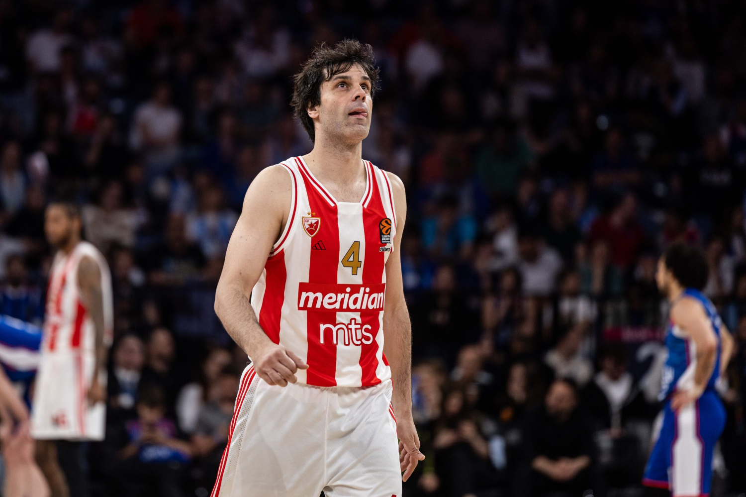 Milos Teodosic, basketbolu bıraktı